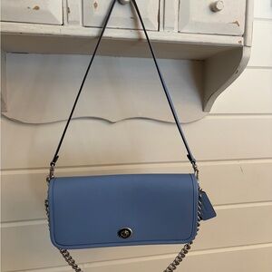 Coach Dinky Bag in light blue